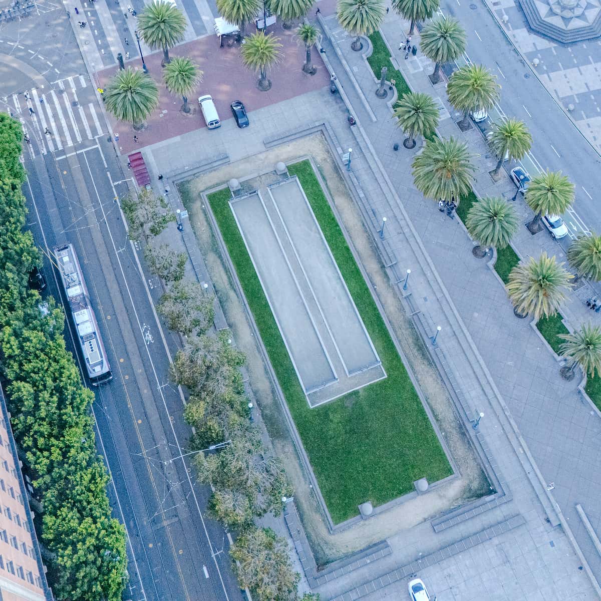Bocce courts in Embarcadero Plaza